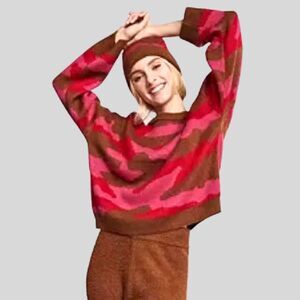 YUMMY Sweater Co. Camo Easy Crewneck Sweater Pink Size XXL